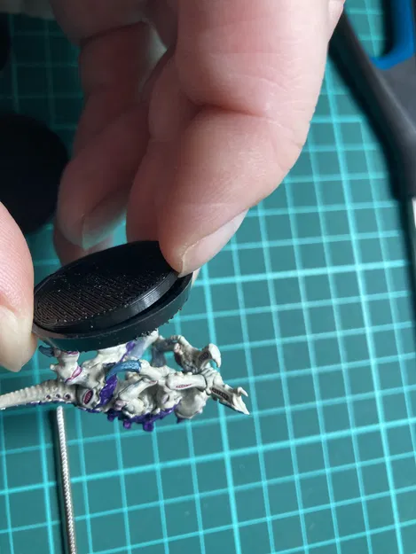 Phần Lấp Đầy Đế Warhammer Có Khe Gắn Nam Châm (25/28/32/40mm) - Image 2