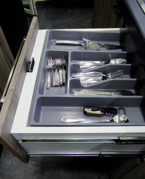 Cần gạt khóa nam châm & tay nắm ẩn cho ngăn kéo bếp - Image 3