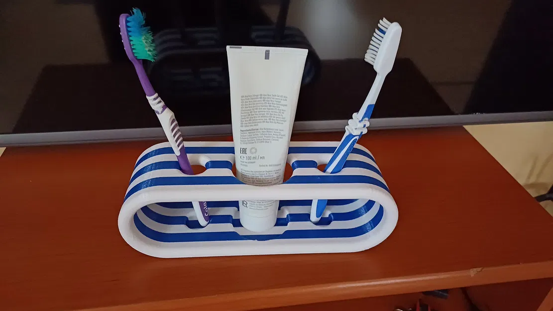 Stojan na zubní kartáčky. Toothbrush stand. - Image 1
