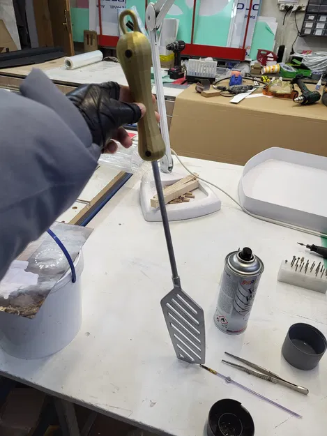 Xẻng Trang Trí Cho Cửa Hàng - Image 4