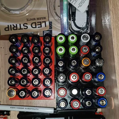 Giá Đỡ Pin AA + AAA