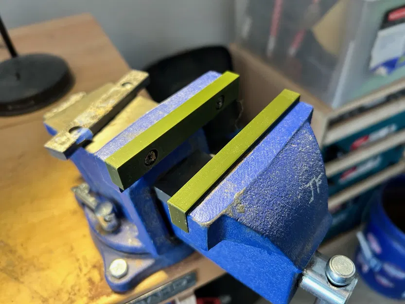 Bộ Ngàm Kẹp Mềm Thay Thế Cho Ê Tô Irwin 4" - Image 1