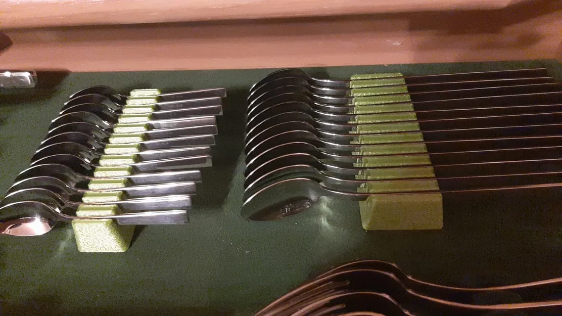 Khay Cắm Muỗng Nĩa (Besteckablage) - Image 1