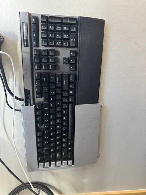 Giá Treo Tường Cho Bàn Phím Corsair K95 RGB PLATINUM - Image 1