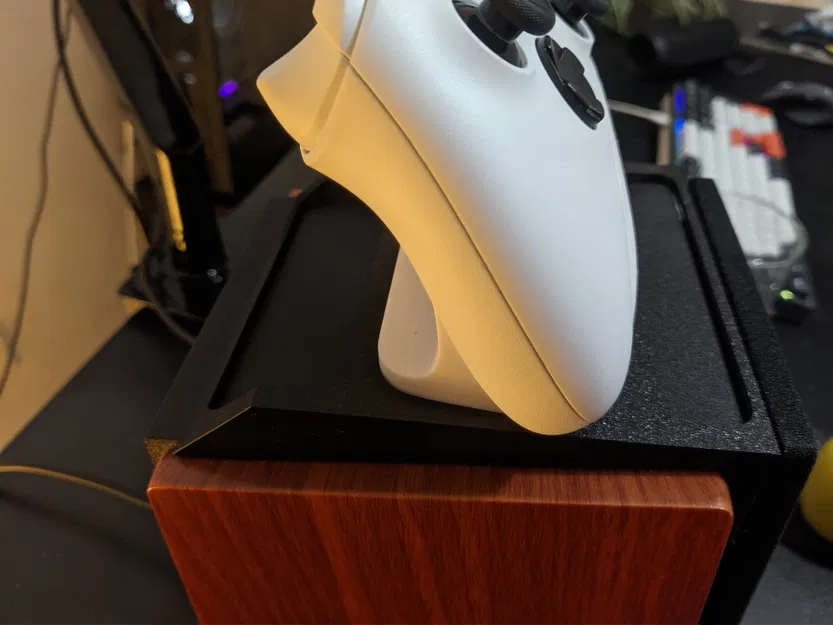 Giá Đỡ Xbox Controller Cho Loa Edifier R1700BTs và R1700BT - Image 3