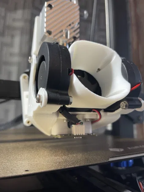 Giá đỡ Beacon3D cho đế HeroMe, gắn dưới đế gần đầu phun - Image 2