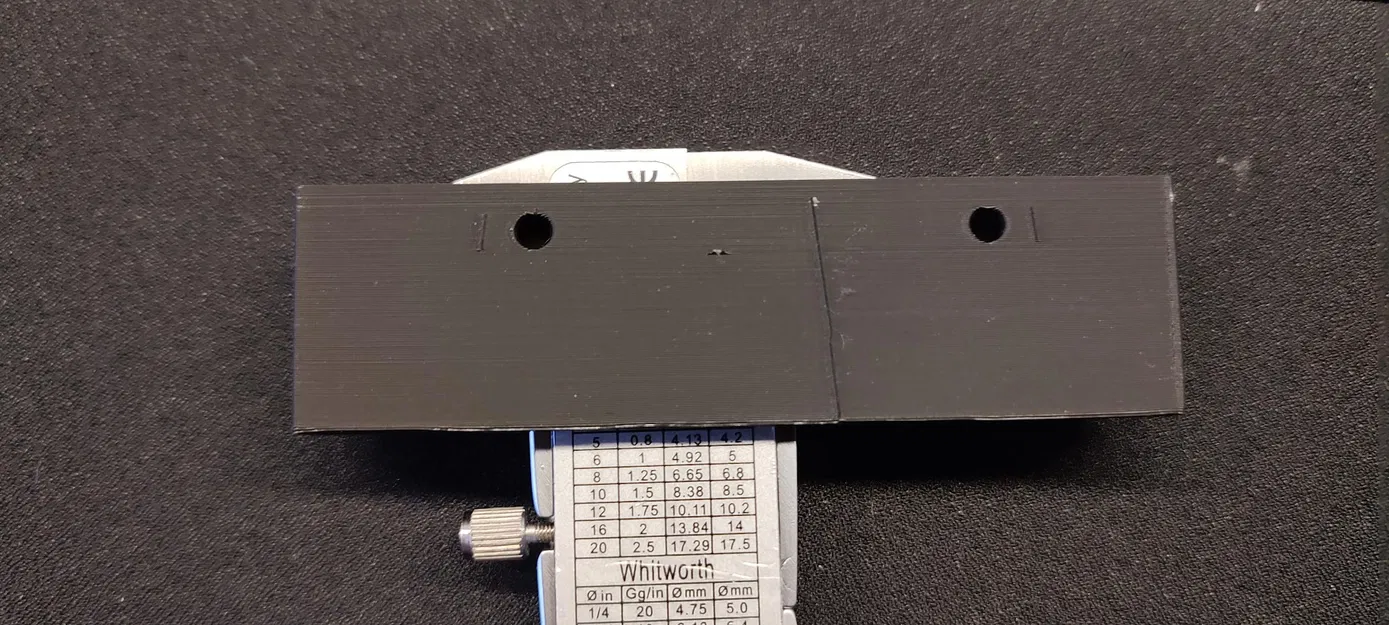 Giá đỡ thước kẹp có lỗ gắn kín - Image 4