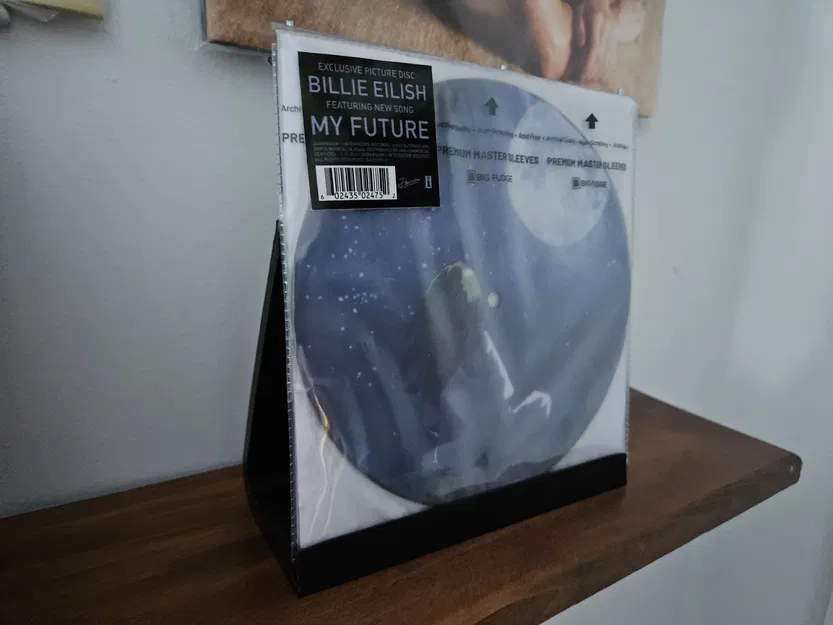 Đế Trưng Bày Đĩa Than 7" - Image 1