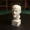 Tượng bán thân Lênin (3D scan) - Thumbnail 1