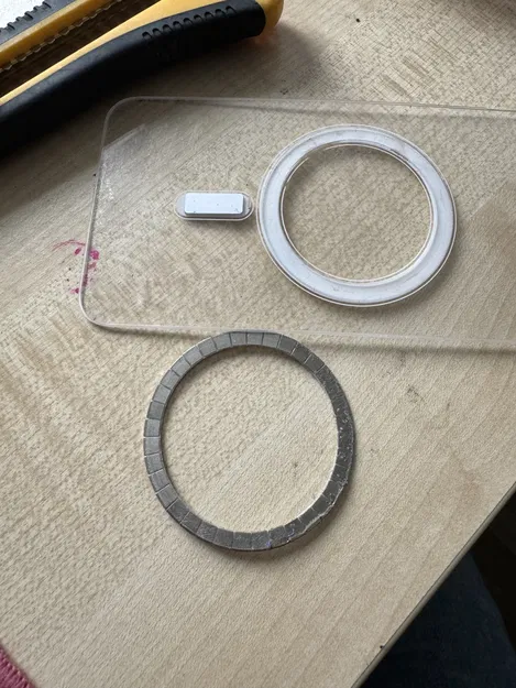 Đầu Đọc Thẻ Nhớ USB-C UGREEN iPhone 15 Pro Max Magsafe - Image 4