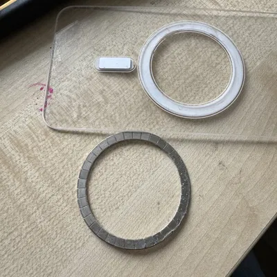 Đầu Đọc Thẻ Nhớ USB-C UGREEN iPhone 15 Pro Max Magsafe