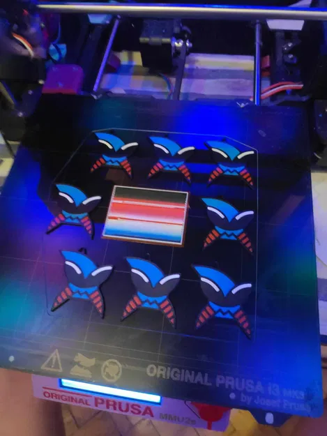 Móc khóa Kurvinox đa sắc - Image 1