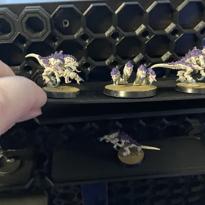 Đế Giữ Mô Hình Mini Cho Kệ Push-Fit Multiboard (Có Nam Châm)