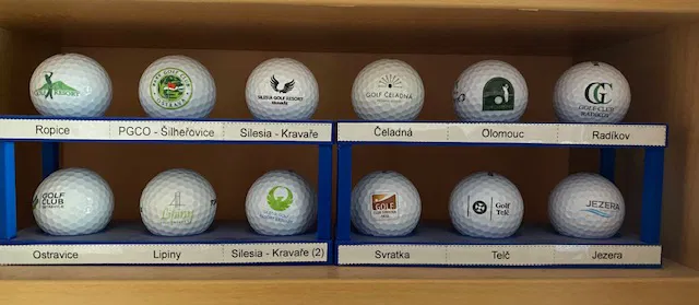 Chân Đế Cho 6 Quả Bóng Golf - Image 1