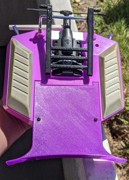 Nắp pin và Đế giữ thân Taranis QX7 - Image 3