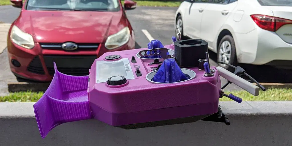 Nắp pin và Đế giữ thân Taranis QX7 - Image 5