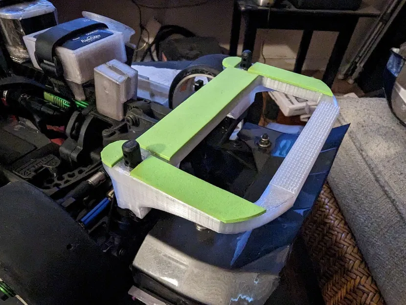 Ốp Sườn và Pát Thân Xe Sau Arrma Vendetta - Image 2