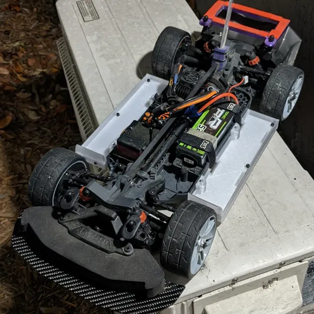 Ốp Sườn và Pát Thân Xe Sau Arrma Vendetta - Image 4