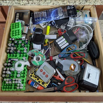 Khay Đựng Đồ Lặt Vặt Cho Ngăn Kéo Nữa Nè