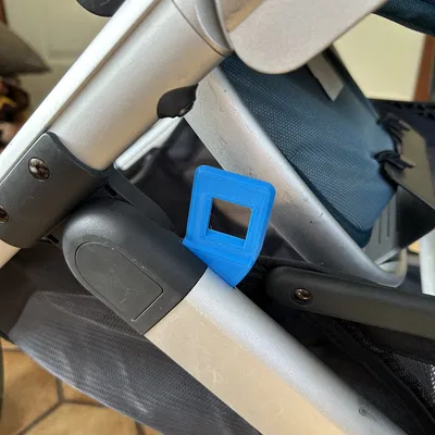 Chốt Khóa Xe Đẩy Uppababy Cruz V2