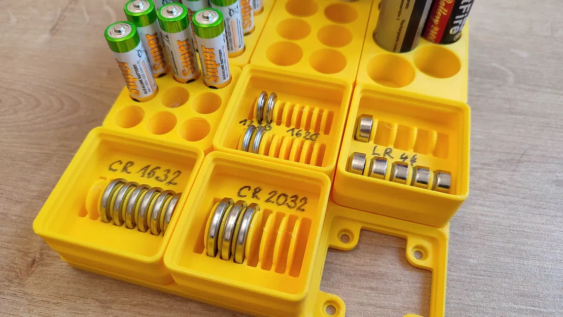 Hộp đựng pin cúc áo cho Gridfinity - Image 1