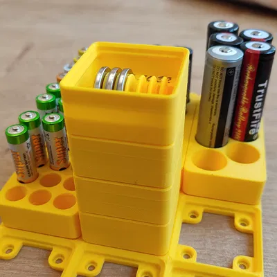 Hộp đựng pin cúc áo cho Gridfinity