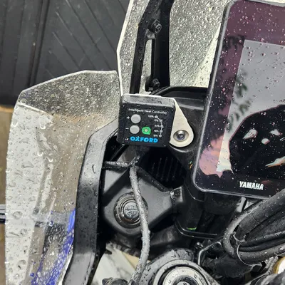 Giá đỡ bộ điều khiển sưởi tay Oxford cho Tenere 700