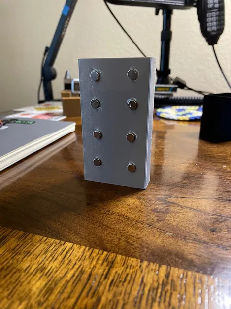 Giá Đỡ Bút/Bút Chì Nam Châm Dán Tủ Lạnh - Image 3