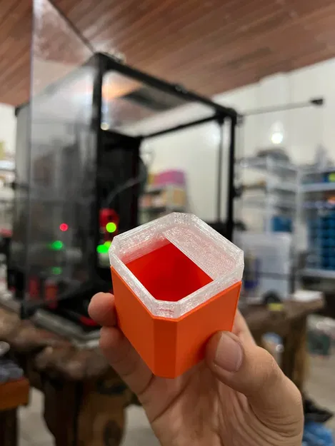 Nắp Mở Rộng Multiboard Multigrid Có Tab Gắn & Viết Nhãn - Bấm & Xếp Chồng - Image 1