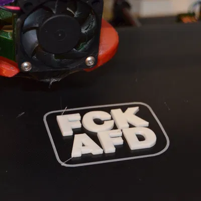 Mẫu FCK AFD - Lời tuyên bố chống phát xít