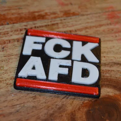 Mẫu FCK AFD - Lời tuyên bố chống phát xít