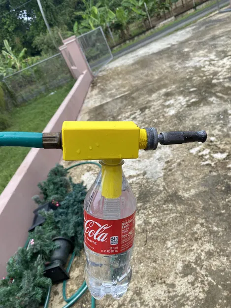 Bình Phun Bọt Tương Thích Chai Coca Cola - Image 1