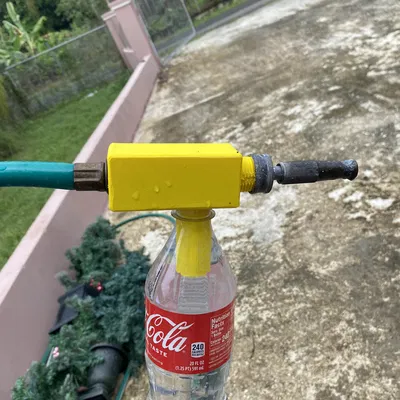 Bình Phun Bọt Tương Thích Chai Coca Cola