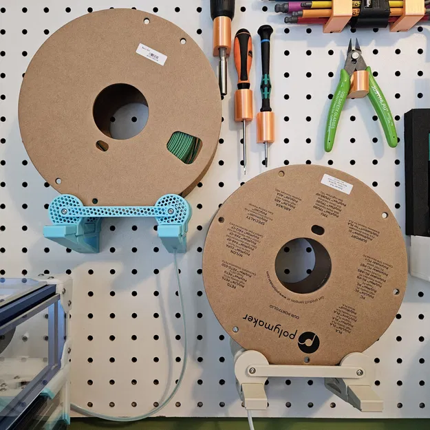 Giá Đỡ Cuộn Dây Cho Pegboard - Image 1