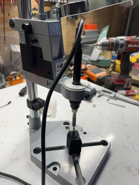 Khuôn ép Heat Set Insert Đơn Giản - Image 2