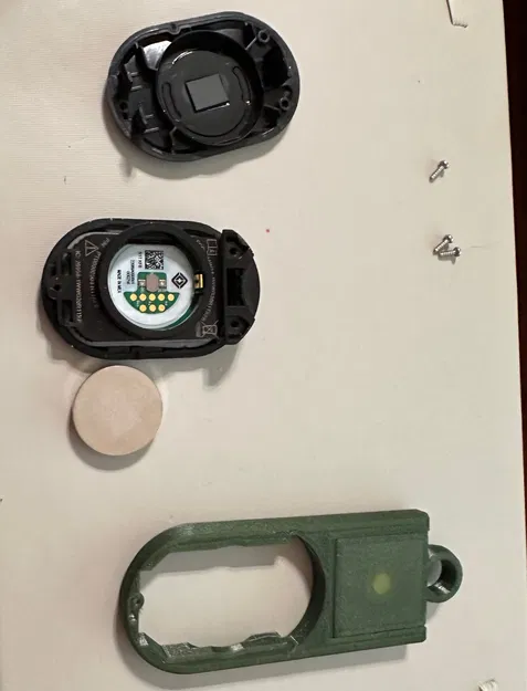 Vỏ Chìa Khóa Rivian & AirTag - Image 6