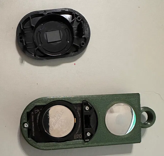 Vỏ Chìa Khóa Rivian & AirTag - Image 8