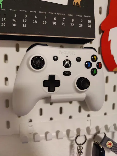 Giá Đỡ Tay Cầm Chơi Game IKEA SKÅDIS / SKADIS - Image 1