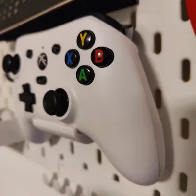 Giá Đỡ Tay Cầm Chơi Game IKEA SKÅDIS / SKADIS