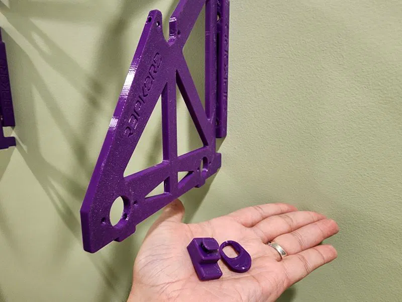 Móc Treo RepRack Khóa Xoắn - Image 1