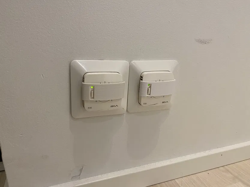 Nắp che bộ điều nhiệt DEVIreg 530 - Image 1