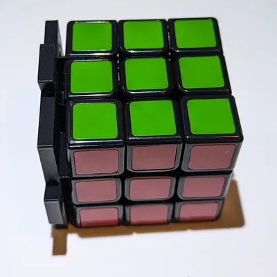 Giá Treo Rubik's Cube Lên Tường