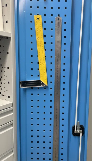 Móc treo cho tủ xưởng - bảng đục lỗ - Image 2