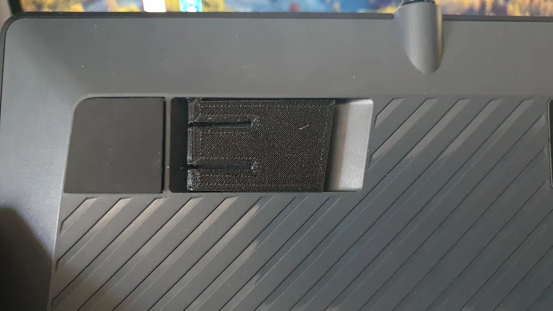 Chân Bàn Phím LOGITECH G213 - Image 3