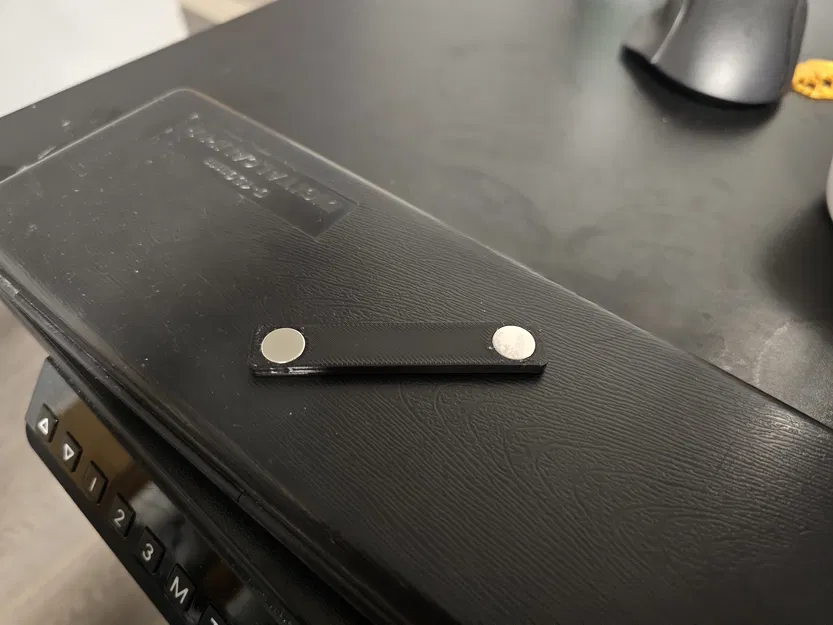 Tấm Đế Nam Châm Đeo Tên - Image 2