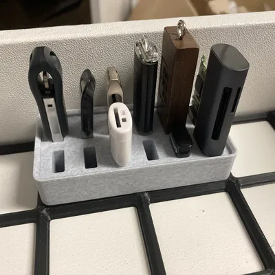 Giá Đỡ USB Gridfinity 12 Thanh