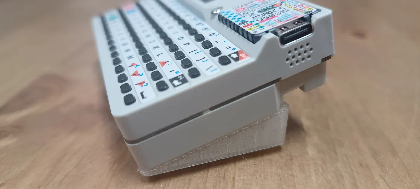 Chân đế nghiêng cho M5Stack Cardputer - Image 1