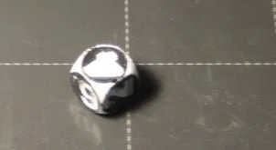 Xúc xắc 2 màu cho MMU - Image 1