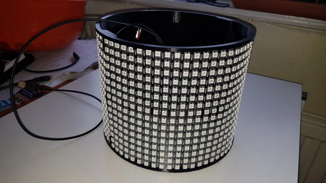 Khung Mũ Biểu Diễn Ánh Sáng Pixel - Image 1