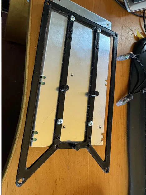 Giá đỡ Nguồn Meanwell cho Hộp Bud Industries NBF-32016 - Image 3